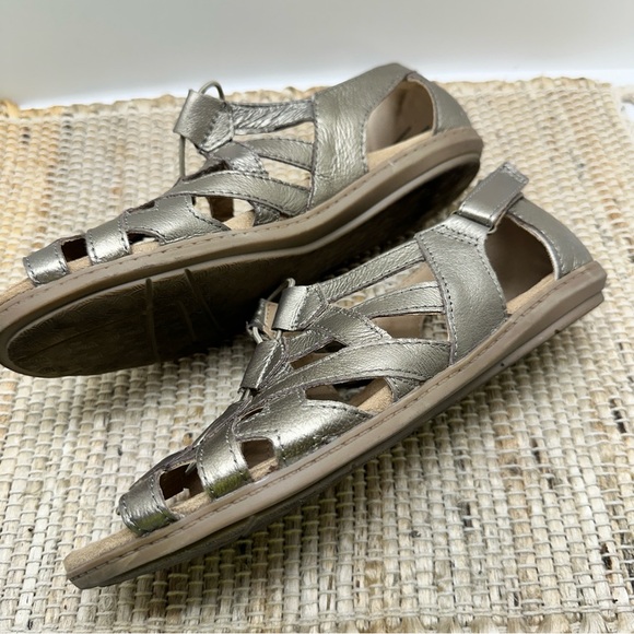 EARTH ORIGINS Belle Bridgette Size 9 - Picture 6 of 10